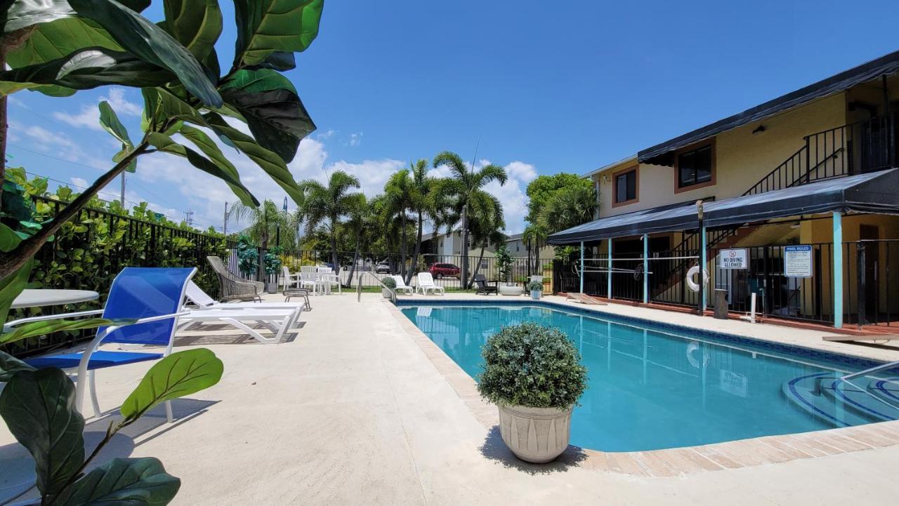 Sunny Palms Inn Lake Worth Beach Eksteriør billede
