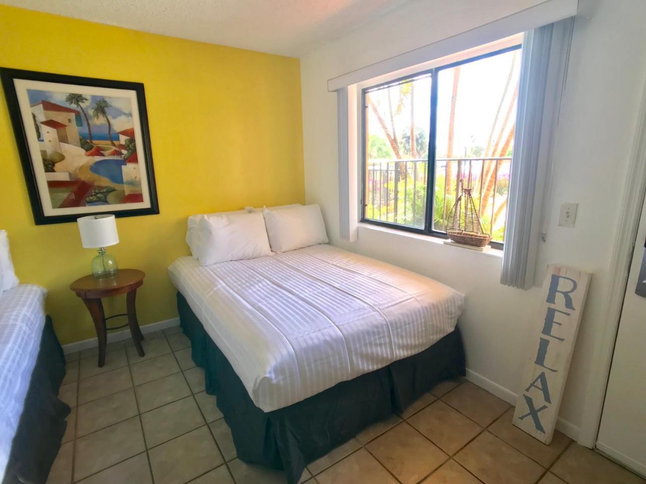 Sunny Palms Inn Lake Worth Beach Eksteriør billede